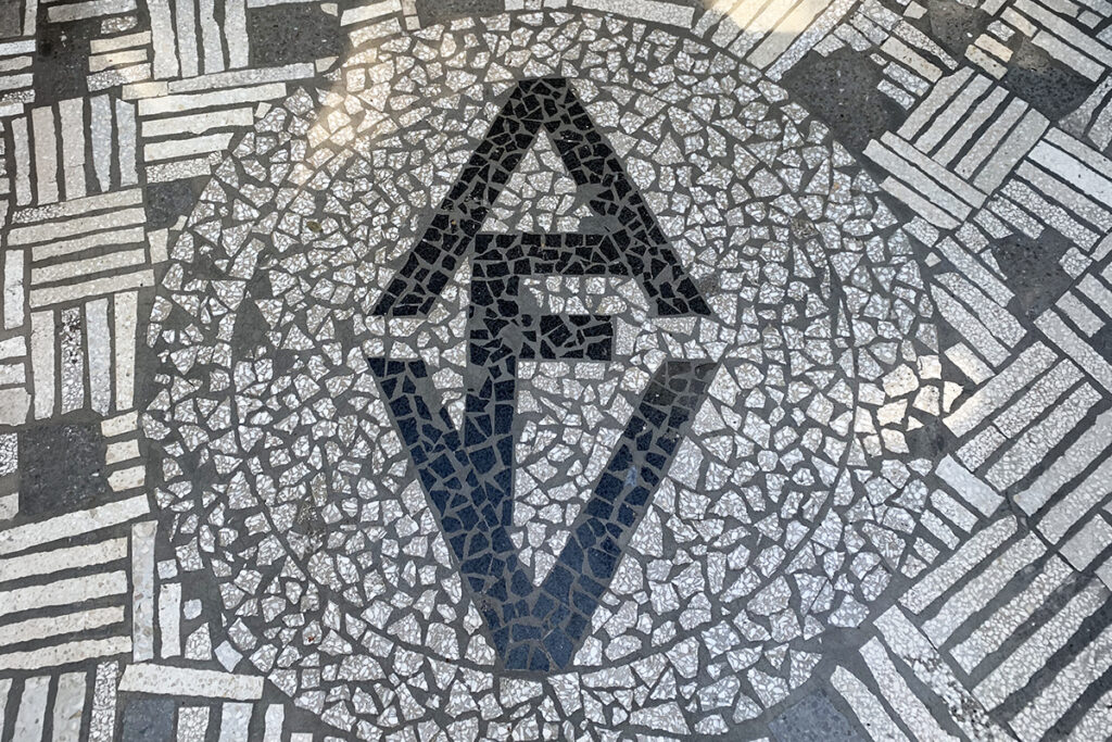Anna Fendi brand logo